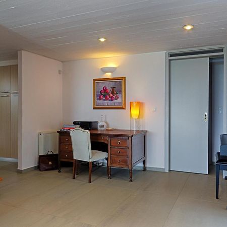 Beachfront Villa Hoopoe Schinias, Marathon エクステリア 写真