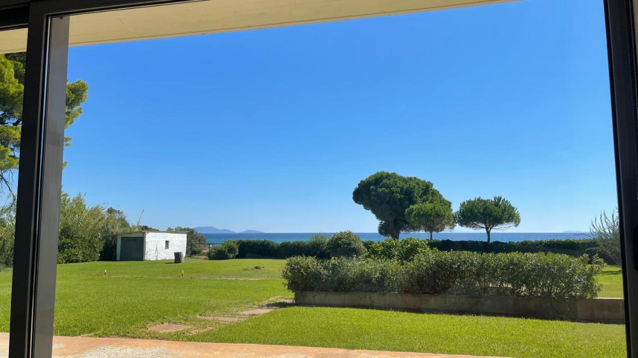 Beachfront Villa Hoopoe Schinias, Marathon エクステリア 写真